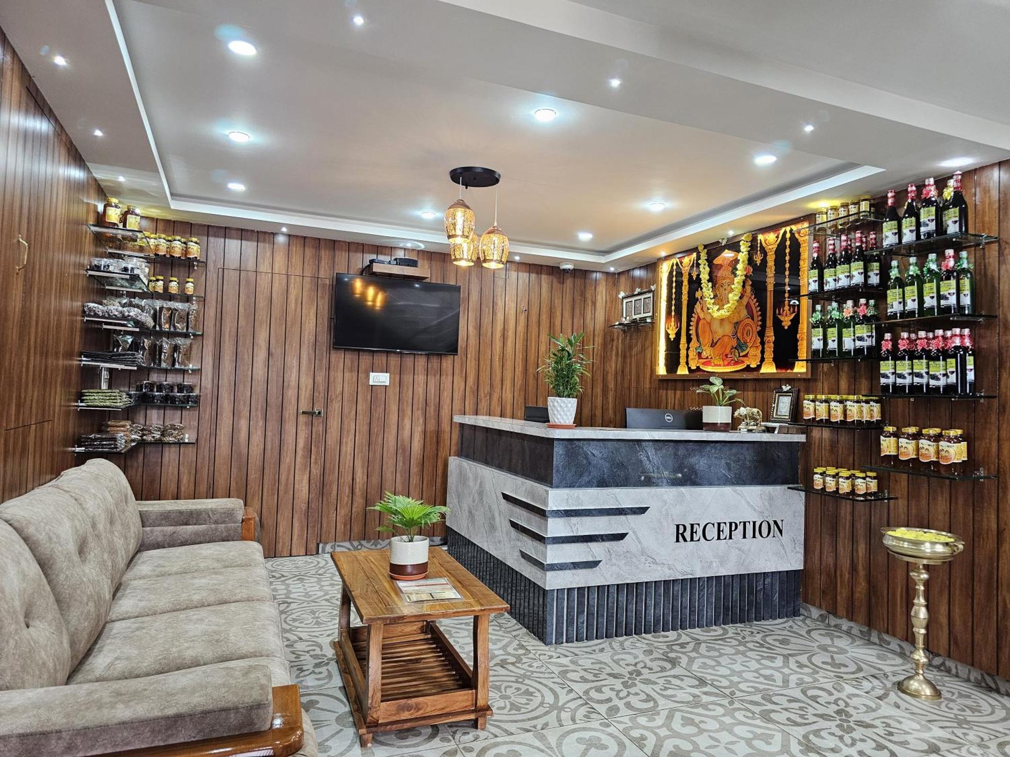 Navarathna Comforts มาดิเครี ภายนอก รูปภาพ